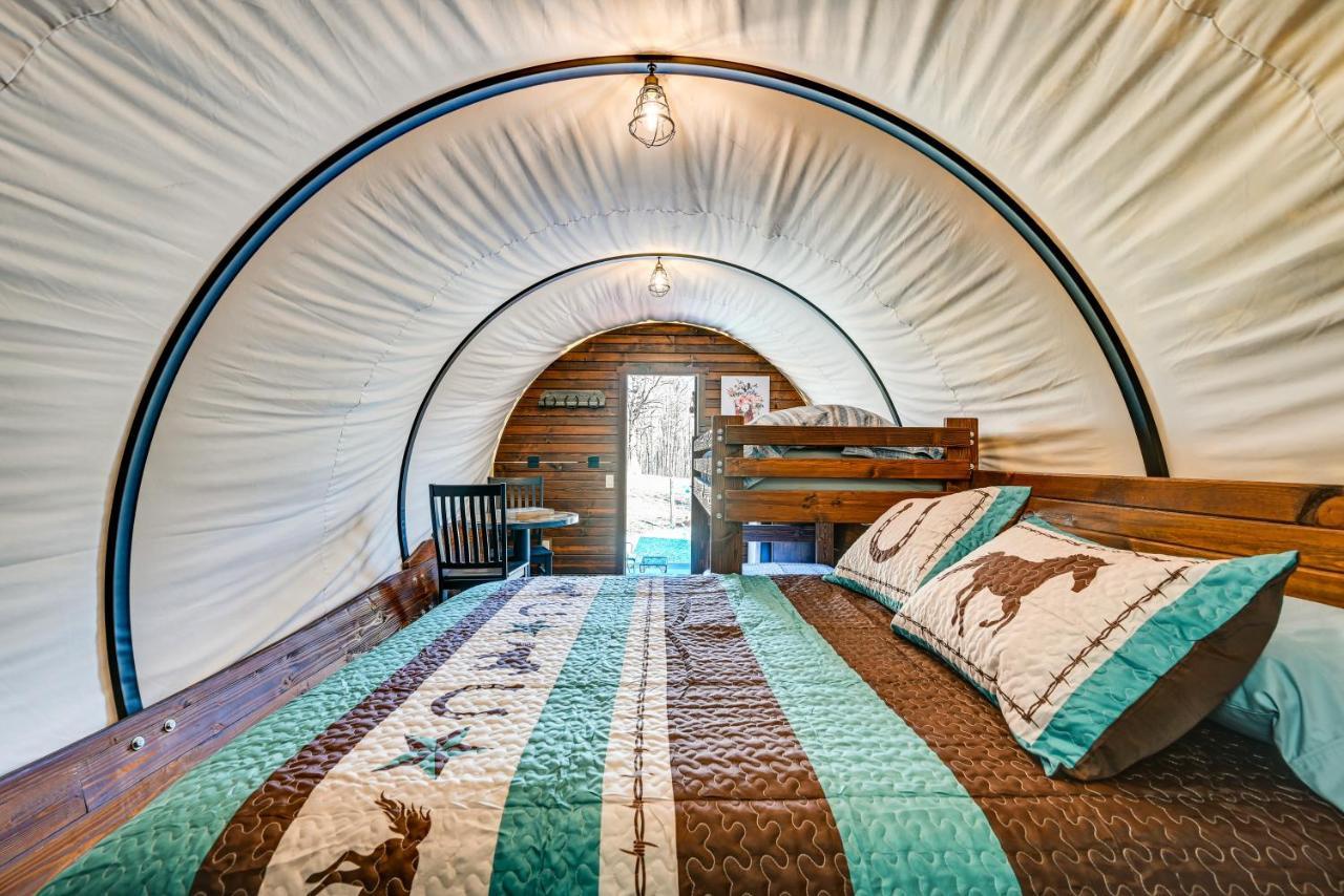 Ultimate Covered Wagon Pioneers Paradise Brownsville エクステリア 写真
